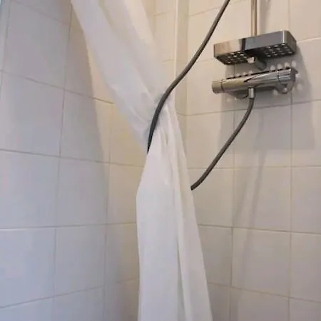 Apartment Coeur De Joli Nid Calme Clair Type Pied Notre Dame Paris